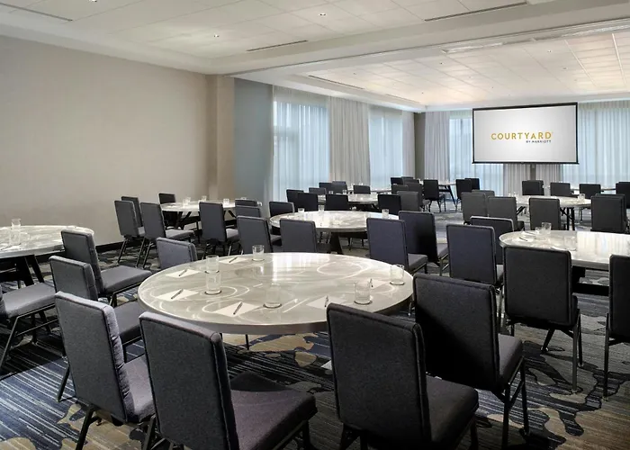 Courtyard By Marriott Atlanta Covington